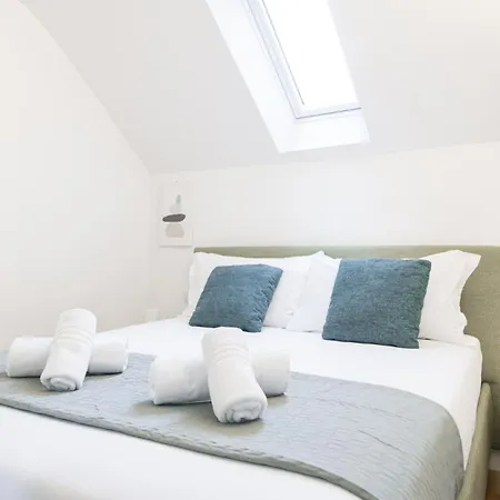 Easylife - - Napo Torriani 1 E - *