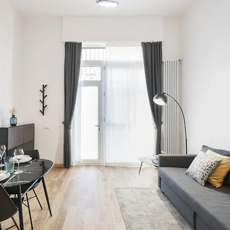 Easylife - - Sardegna 45 - Life Milano