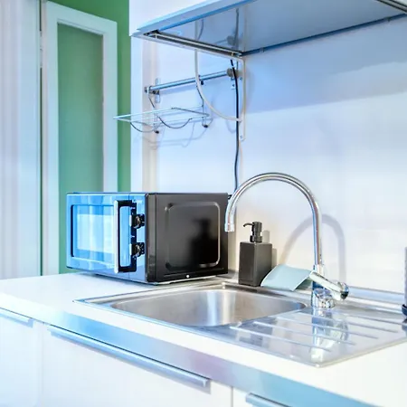 Guesthost - Madewithlove Near Maciachini M3 Apartamento