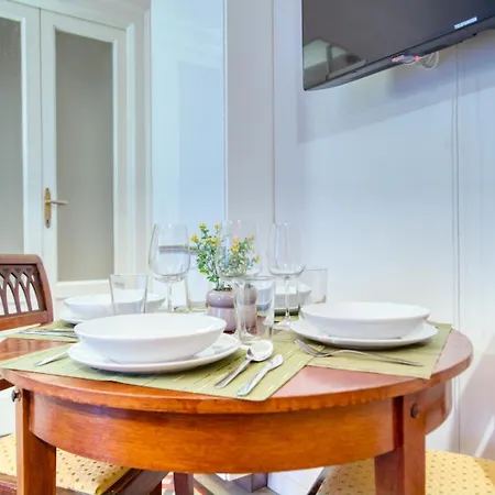 Guesthost - Madewithlove Near Maciachini M3 Apartamento