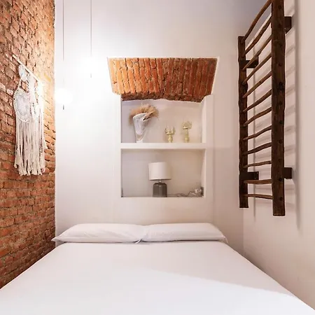 La Maison D'artiste In Brera Apartment