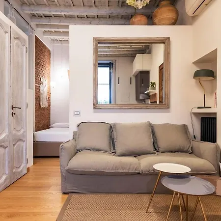 La Maison D'artiste In Brera *