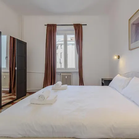 Easytopstay - New And Functional Near The Metro Milano