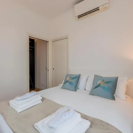 Royal - Centro Cadorna Milánó