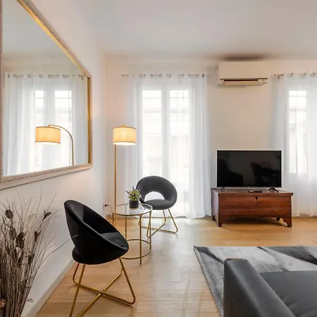 Royal - Centro Cadorna Daire *