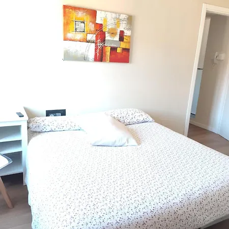 Apartment 2 Bedroom Gem Near Milano Centrale Fast Wi Fi Kademy House Milan