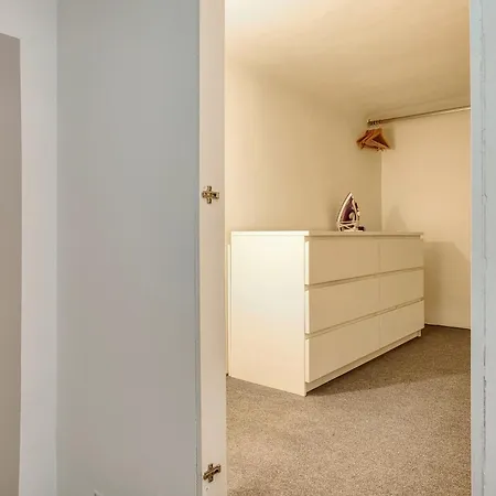 Apartment Modern Loft Near Bosco Verticale