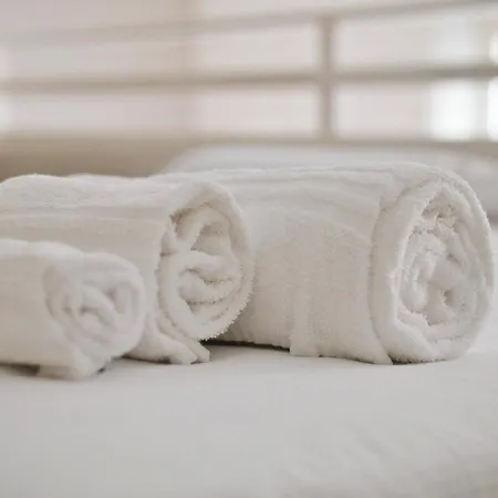 Modern Loft Near Bosco Verticale 公寓 米兰