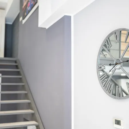 Urban Loft Certosa - Private Garden Апартаменты Милан