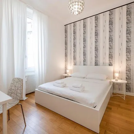 Lägenhet Luxury 3 Bedrooms - B Milano