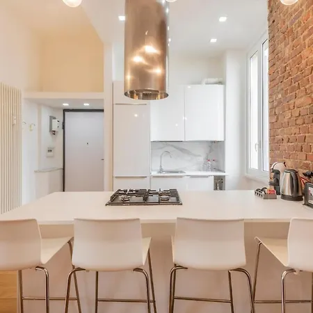 Luxury 3 Bedrooms - B * Milan