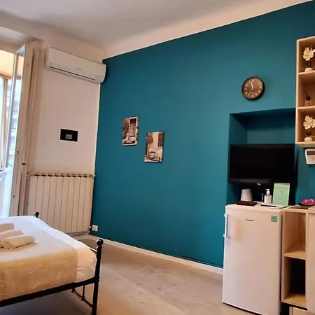 Couette-café Real Estate Dream Milan