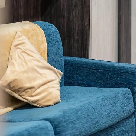 Un Nido Nel Cuore Di - De Angeli 米兰