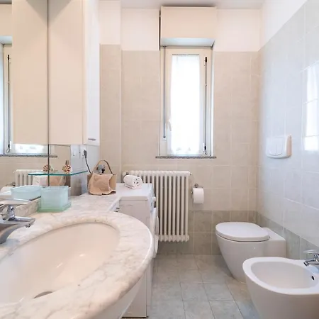 I Host - Adamello 8 Apartment