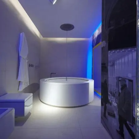 Otel Town House Street *