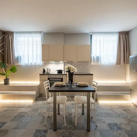 Apartment Duomo-navigli - Loft Montenapoleone Wifi & Netflix Milan
