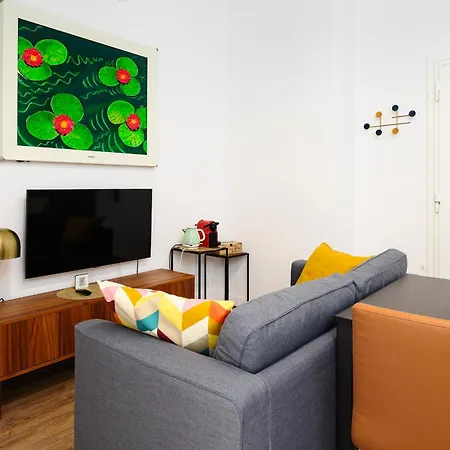 아파트 Classbnb - Stylish In The Moscova Area, 250 M From Metro Line M2 *