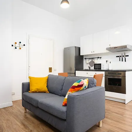 Classbnb - Stylish In The Moscova Area, 250 M From Metro Line M2 아파트 *