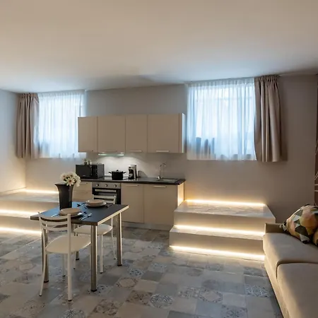Duomo-navigli - Loft Romana Con Wi-fi & Netflix Διαμέρισμα Μιλάνο