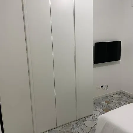 M4 Tolstoj - Duomo Tortona Navigli Area