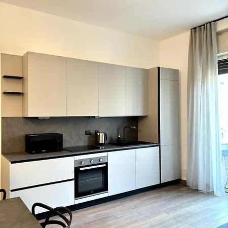 Visconti Design And Comfort In Apartment *