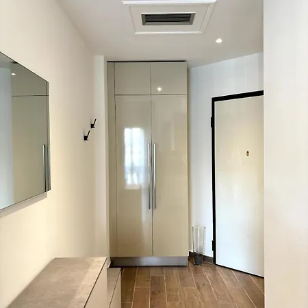 Visconti Design And Comfort In Apartment Milan
