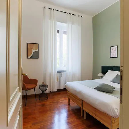 The Rent - Modern Two-bedroom In Porta Romana Milan
