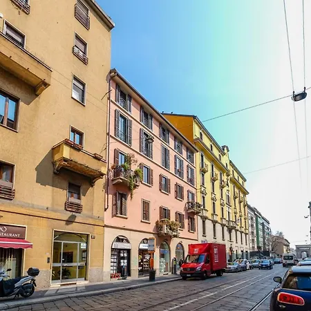 The Rent - Modern Two-bedroom In Porta Romana Appartement