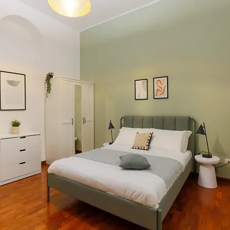 Apartment The Rent - Modern Two-bedroom In Porta Romana Milan