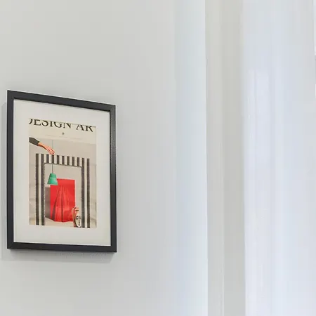The Rent - Modern Two-bedroom In Porta Romana * Milán