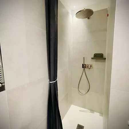 Leaf - Solari / Tortona