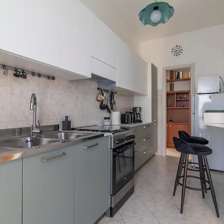 Casa Carozzi דירה *
