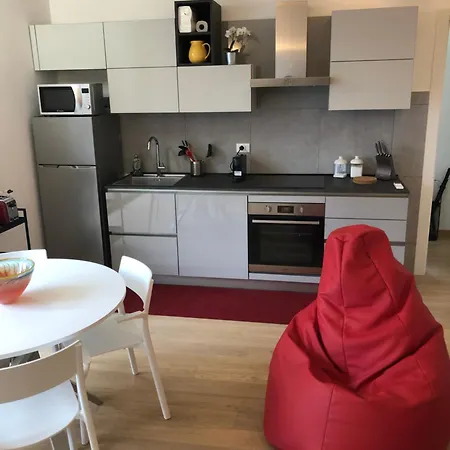 Music House - Carozzi Apartmán