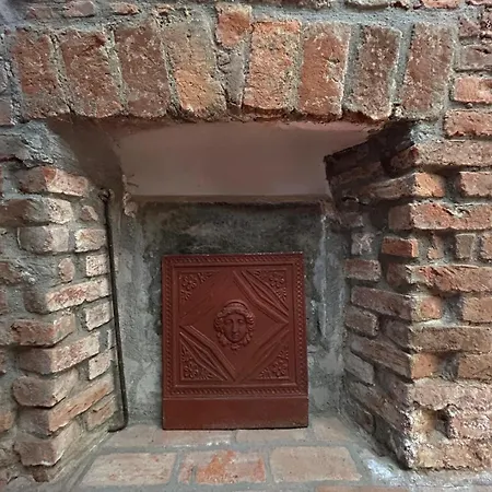 With Terrace And Loft With Garden In Naviglio Pavese Milán