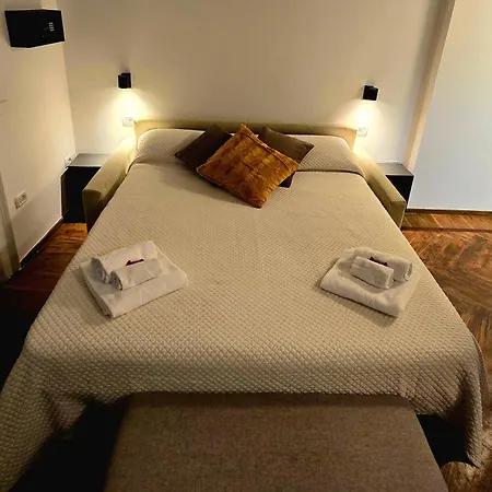 Casa Storica Piazza 5 Giornate 4*