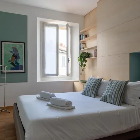 Arco Della Pace Charme Apartment *