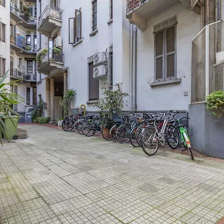 Apartment Stradivarius House - Carozzi