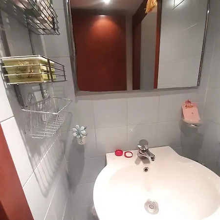 Sunday's Flat/monolocale Zona Bocconi *