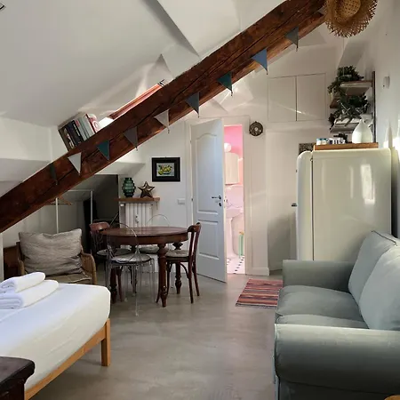 Incantevole Loft Accanto Stazione