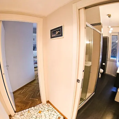 Sunny's House * Μιλάνο