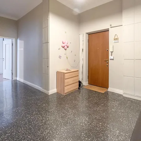 Apartment In Isola Garibaldi *