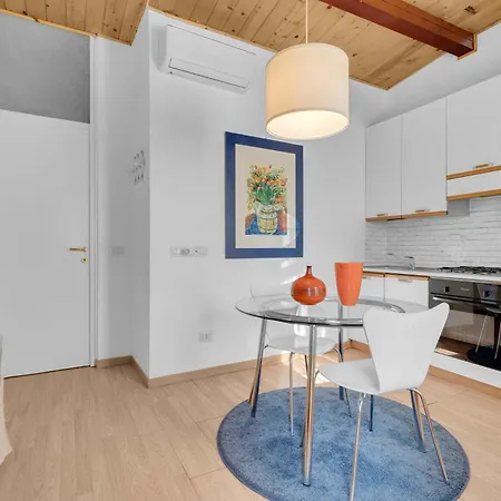 The House Of Via Muratori 6 * Mailand
