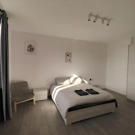 Apartament Corvetto 7 Mediolan