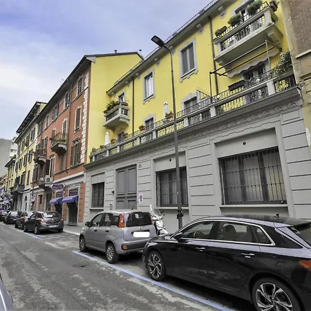 Gluck Station Lofts-2 By Interhome מילאנו