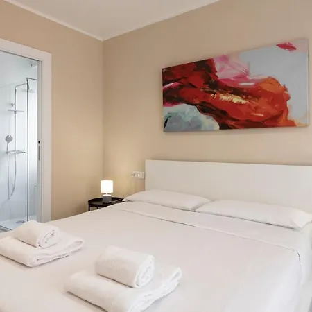 Daire Bright 2 Bedrooms And 2 Bathrooms - B