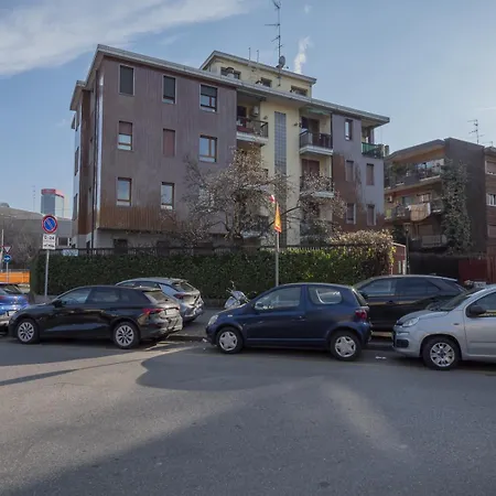 San Siro - Modern & Stylish 3 Bedroom With 2 Balconies Lotto Mm1-mm5 By Rentopolis アパート ミラノ