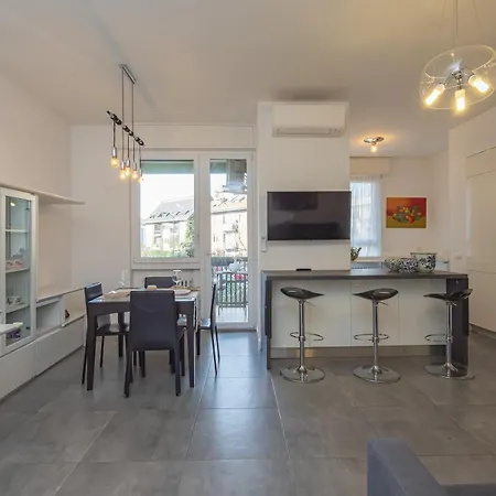 Modern 3 Bedroom With Balcony Steps From San Siro By Rentopolis * Milan