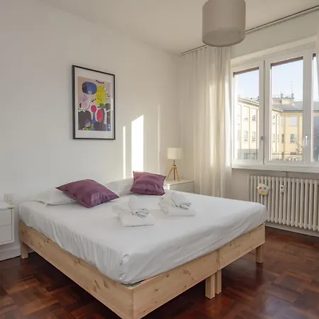 Modern 3 Bedroom With Balcony Steps From San Siro By Rentopolis Apartman *