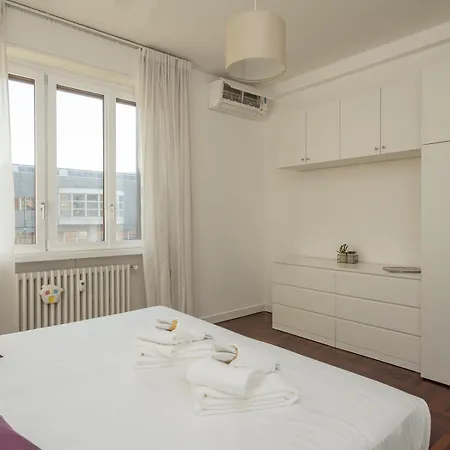 Modern 3 Bedroom With Balcony Steps From San Siro By Rentopolis Apartment *