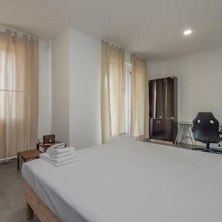 Apartment Modern 3 Bedroom With Balcony Steps From San Siro By Rentopolis *